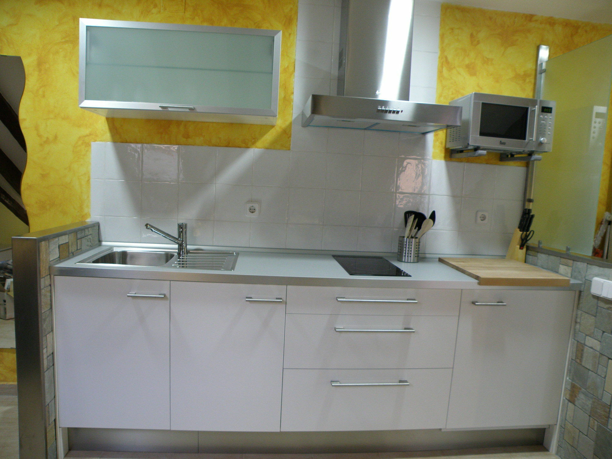 Appartement In Historical Building Madrid